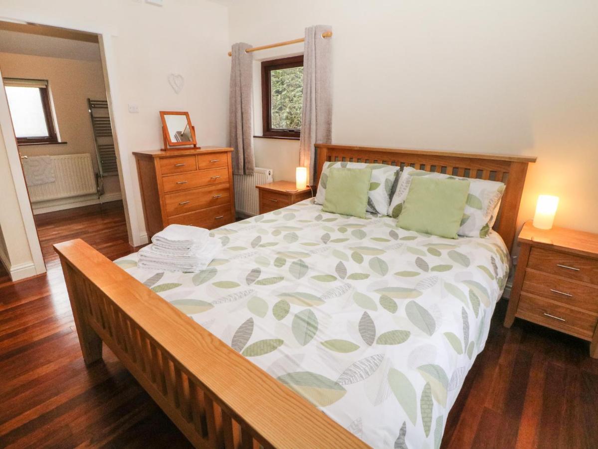 Horse Mill Lodge Taddington Екстериор снимка