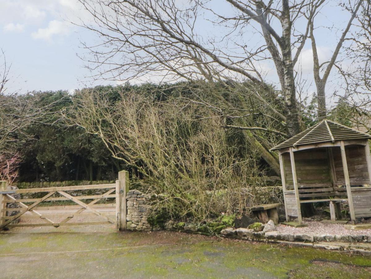 Horse Mill Lodge Taddington Екстериор снимка